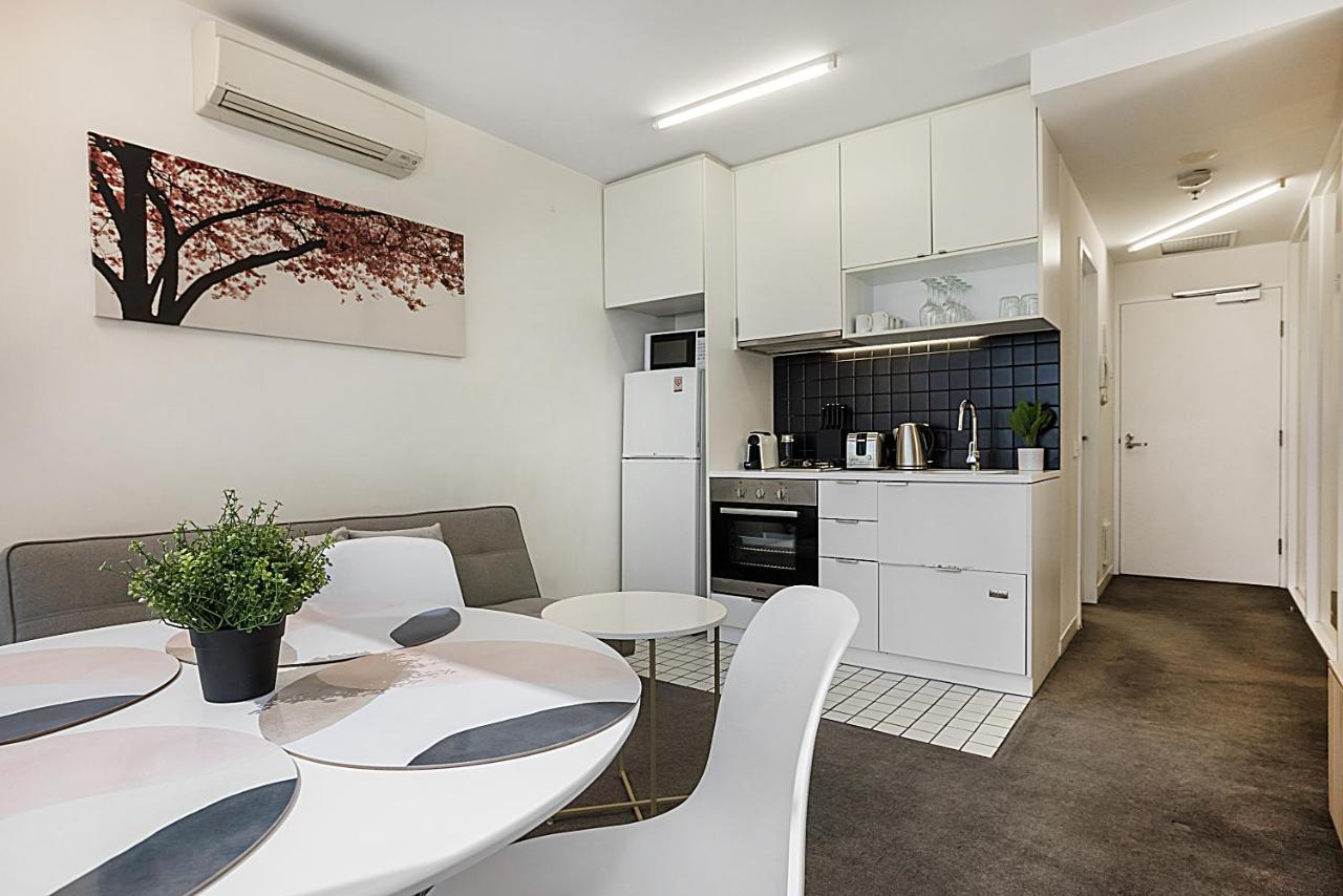 2-Bed Unit Metres From Cbd Malls, Dining & Sights Apartamento Melbourne Exterior foto