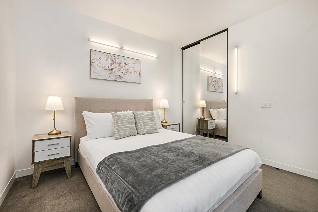 2-Bed Unit Metres From Cbd Malls, Dining & Sights Apartamento Melbourne Exterior foto